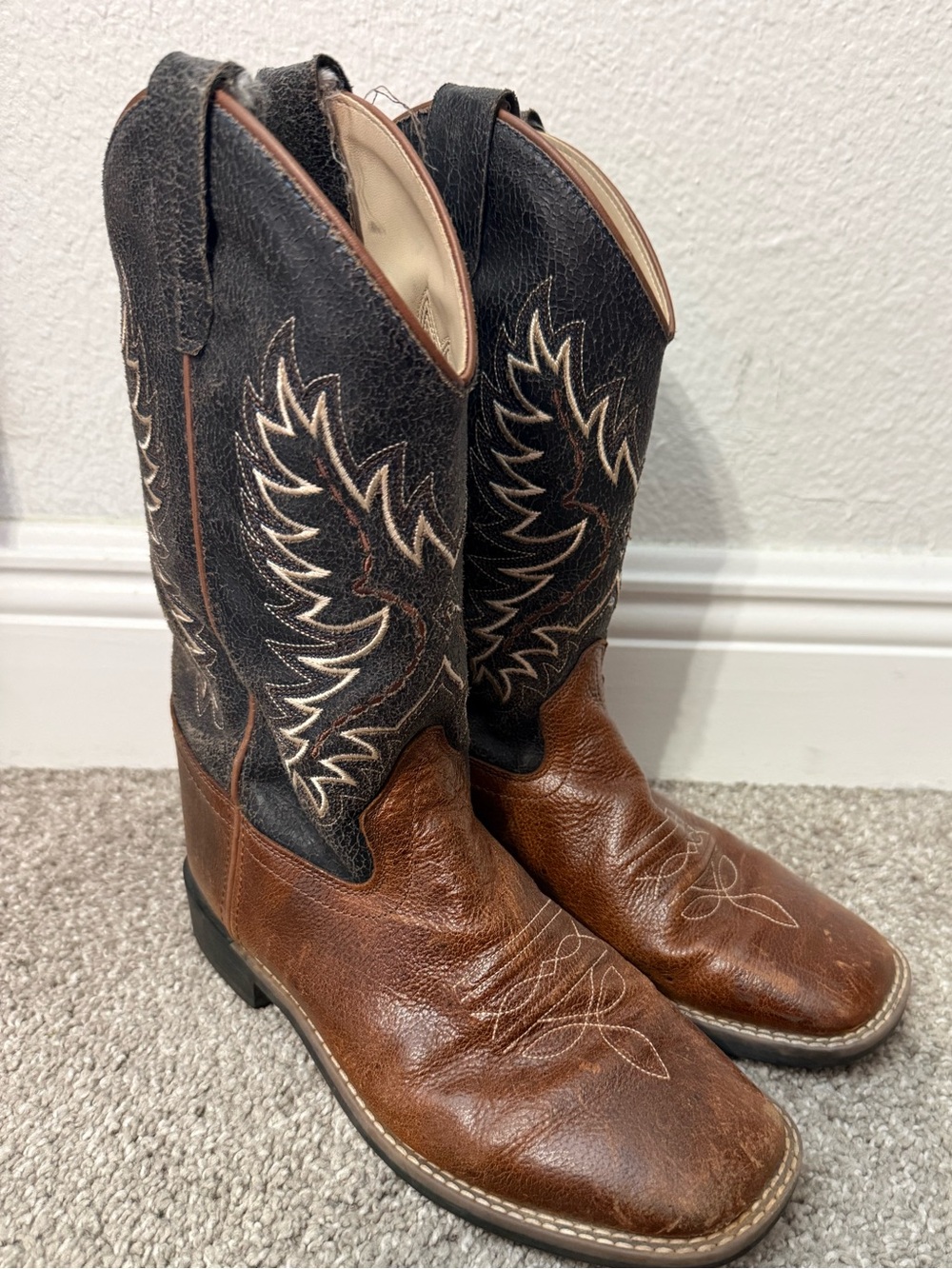 Cody James Square Toe Cowboy Boots Brown Black Leather Youth Size 6D